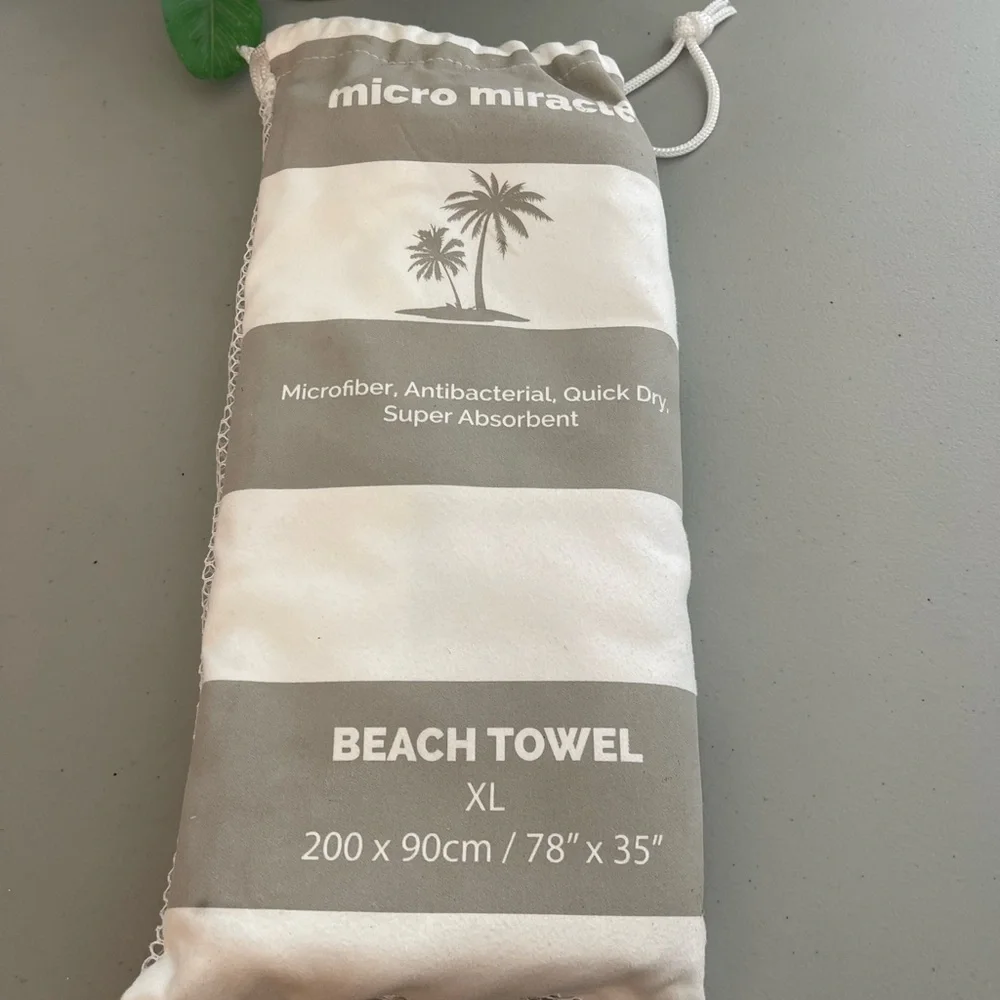 Micro Miracle White Beach Towel XL